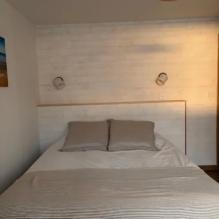 Vue Mer, Et